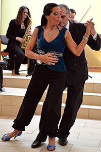 Barbara Rust & Peter D. Pintar Carus, Tango nuevo